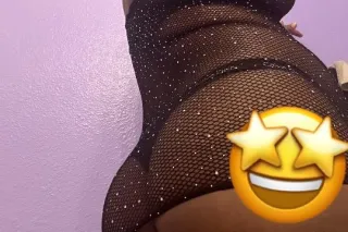 CUM HAVE FUN WITH TREASURE - Image 1